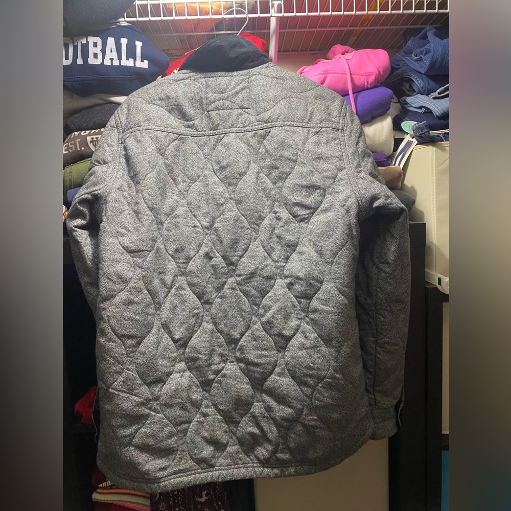 Wind River Grey Jacket - Picture 2 of 3